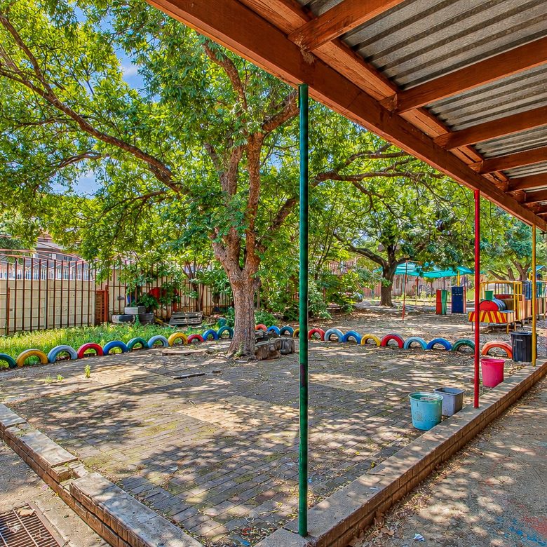 ON AUCTION | Florida, Roodepoort – School Campus with 2 Flatlets on ±3 238 m²