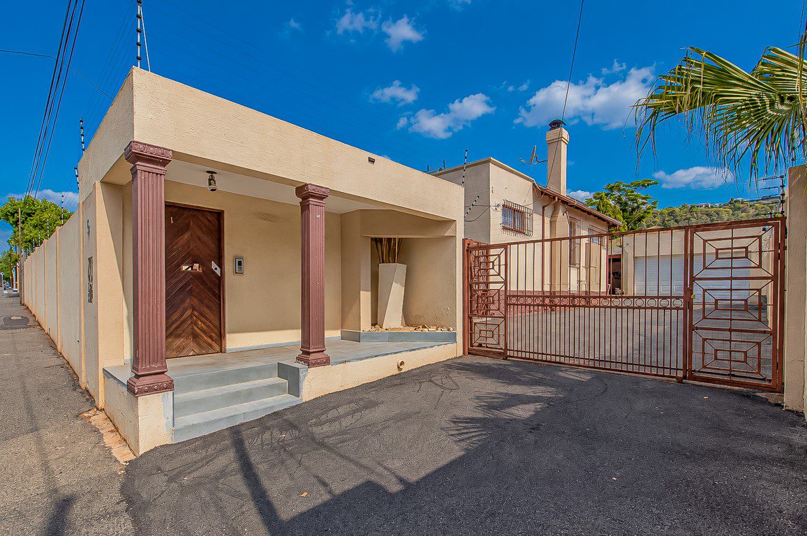 Orange Grove, Johannesburg | Urgent Disposal | Full Title Double Stand