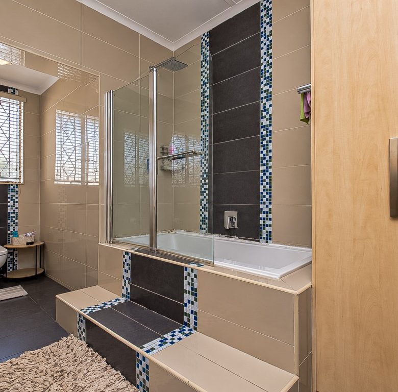 Orange Grove, Johannesburg | Urgent Disposal | Full Title Double Stand