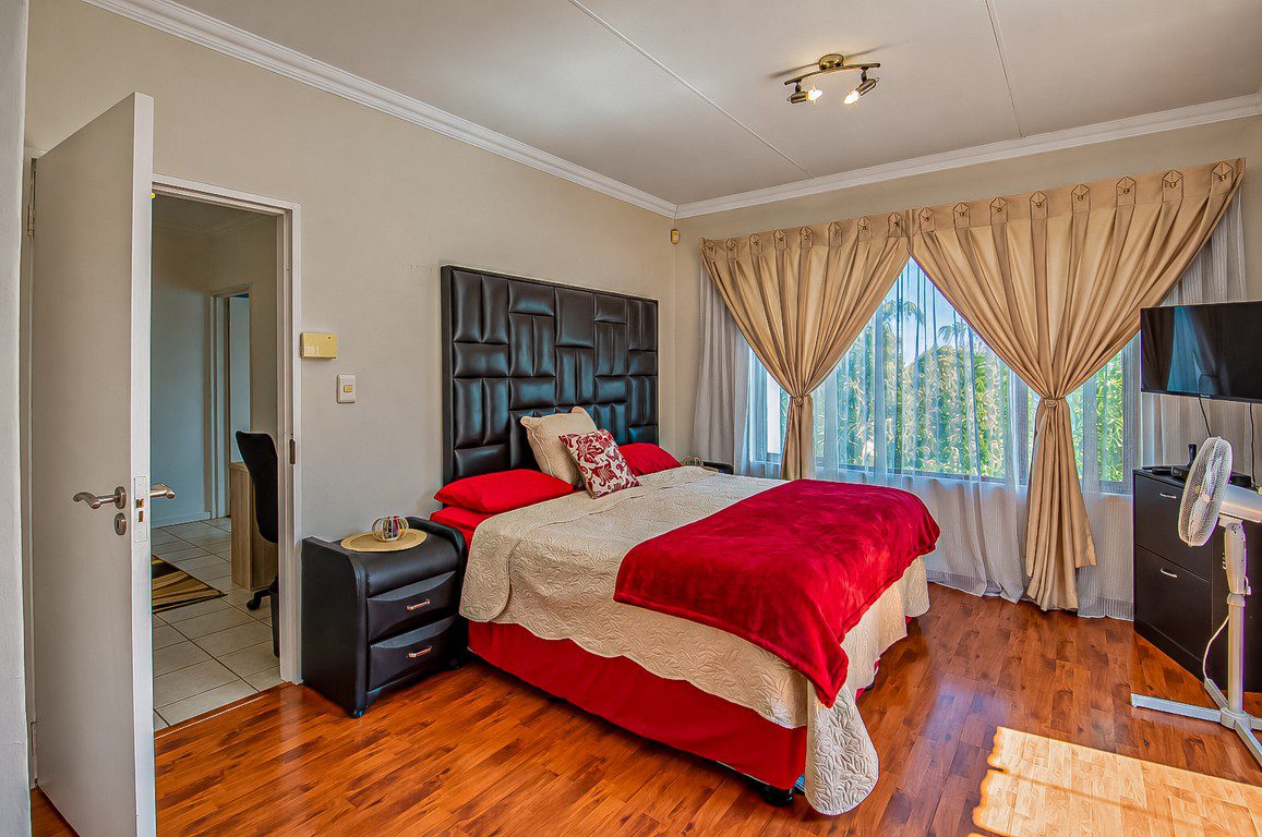 Glenvista | Spacious 3-Bedroom Cluster with Private Garden