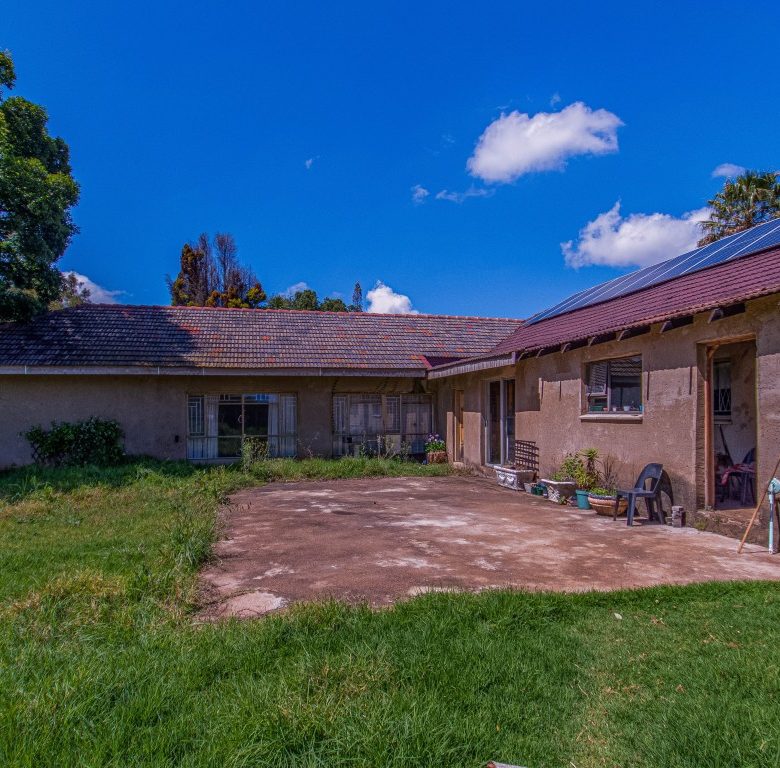 Rynfield, Benoni | Full Title 8-Bedroom Home