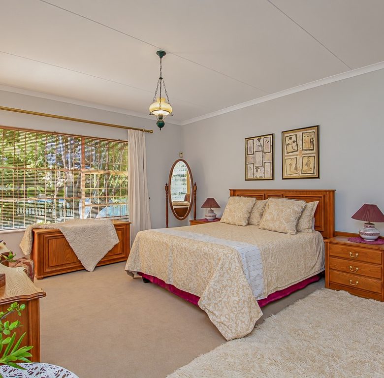 Kibler Park | Spacious 5 Bedroom Home on ±2 280 m²