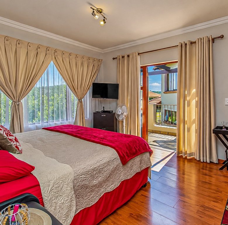 Glenvista | Spacious 3-Bedroom Cluster with Private Garden