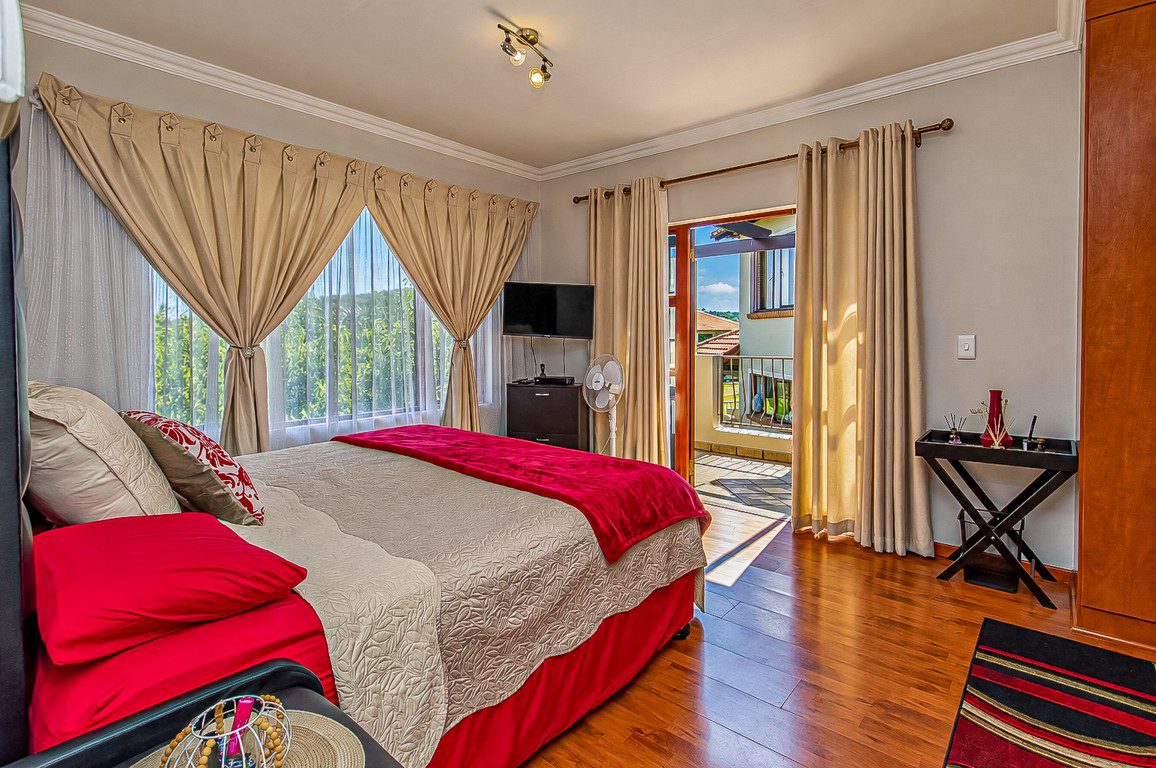 Glenvista | Spacious 3-Bedroom Cluster with Private Garden