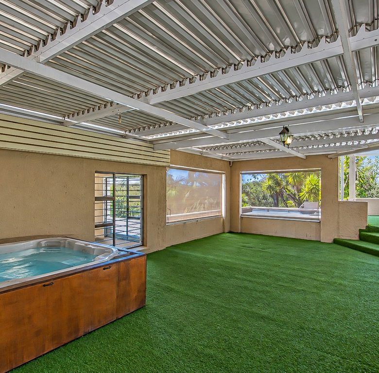 Helderkruin, Roodepoort | Off-Grid Family Home Next to Kloofendal Nature Reserve