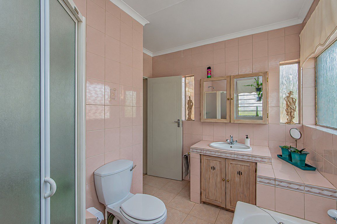 12 Kibler Park | Spacious 5 Bedroom Home on ±2 280 m²