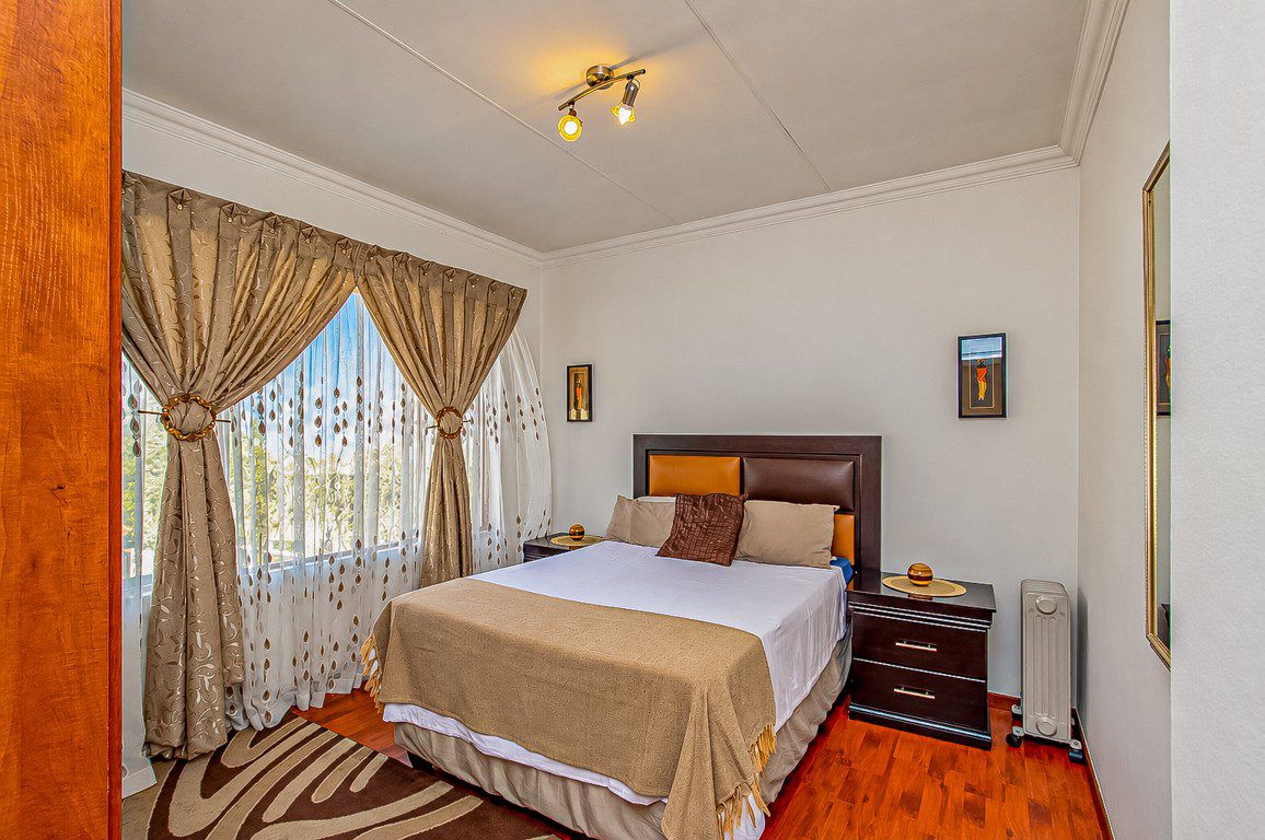 Glenvista | Spacious 3-Bedroom Cluster with Private Garden