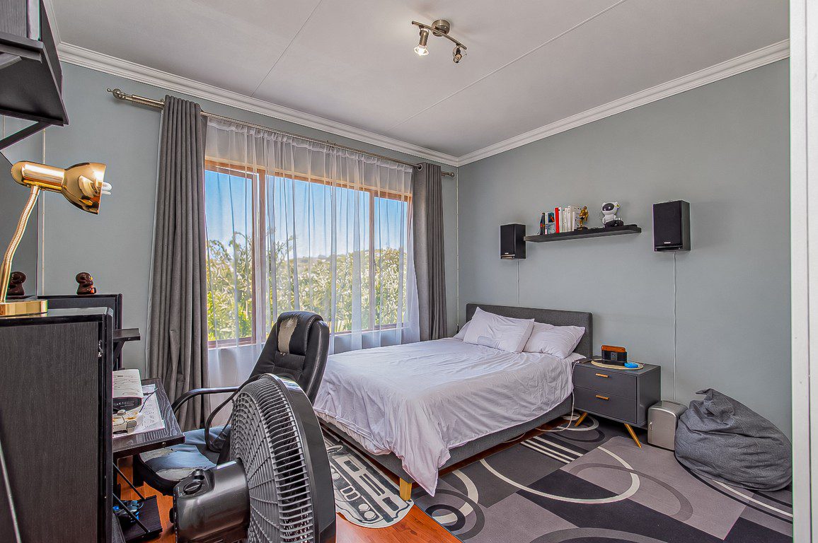 Glenvista | Spacious 3-Bedroom Cluster with Private Garden