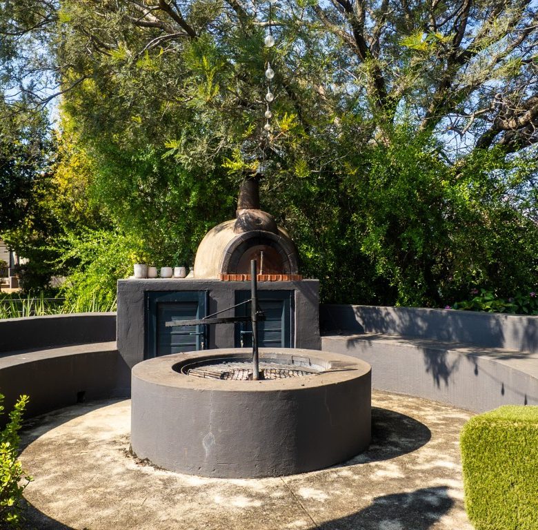 Hartbeespoort | Luxury Canal-Front Home with Private Boat Mooring