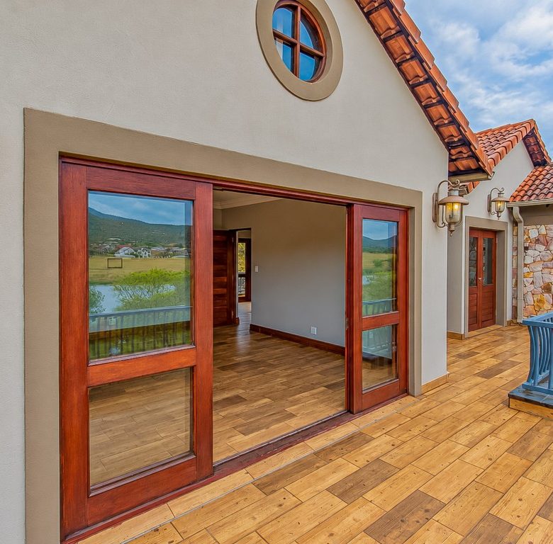 Hartbeespoort | Luxury 5 Bedroom Eco-Estate Home with Panoramic Dam Views