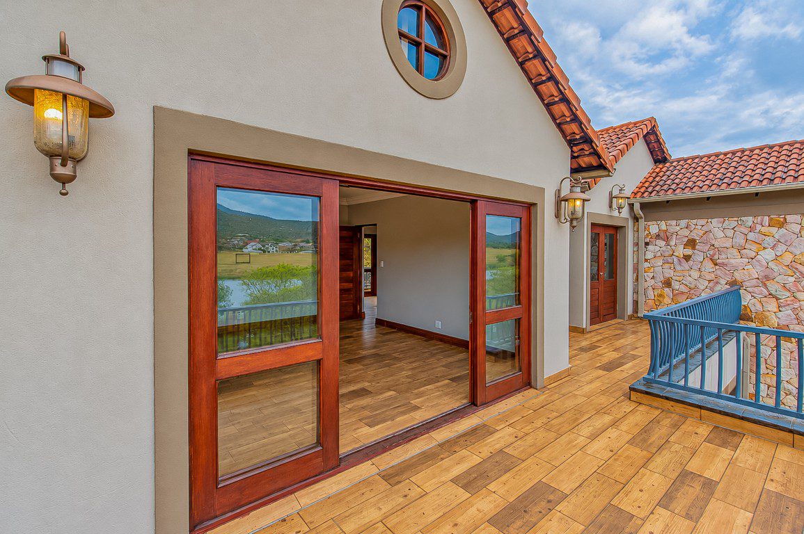 Hartbeespoort | Luxury 5 Bedroom Eco-Estate Home with Panoramic Dam Views