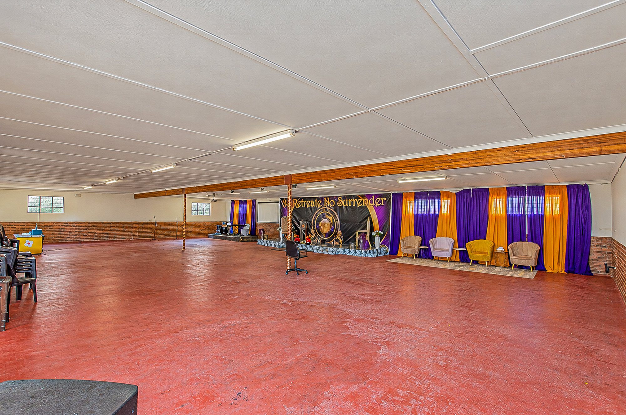 15 ON AUCTION | Florida, Roodepoort – School Campus with 2 Flatlets on ±3 238 m²