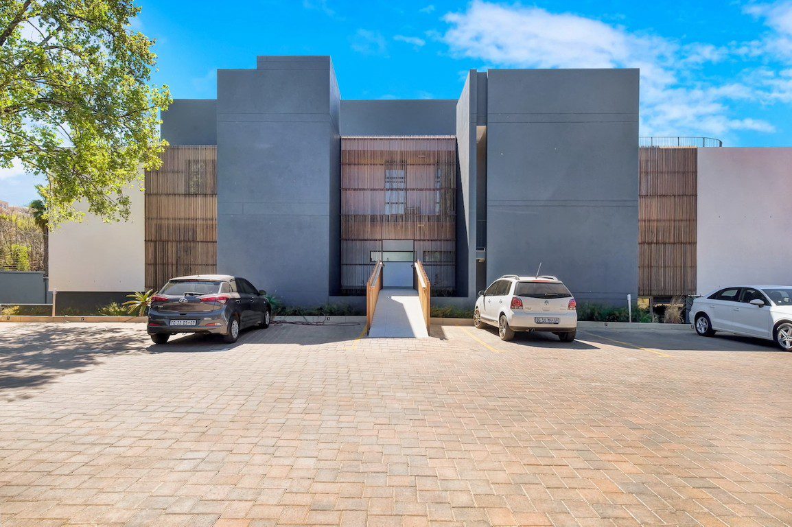 Forest Town | Exclusive 2-Bedroom Penthouse with Large Rooftop Terrace & Views