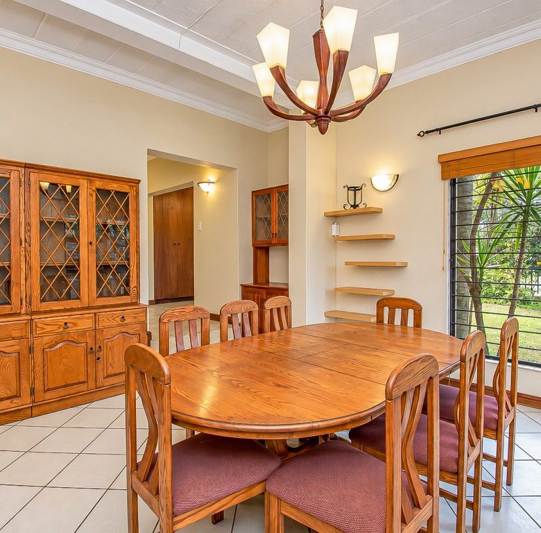 Helderkruin, Roodepoort | Off-Grid Family Home Next to Kloofendal Nature Reserve