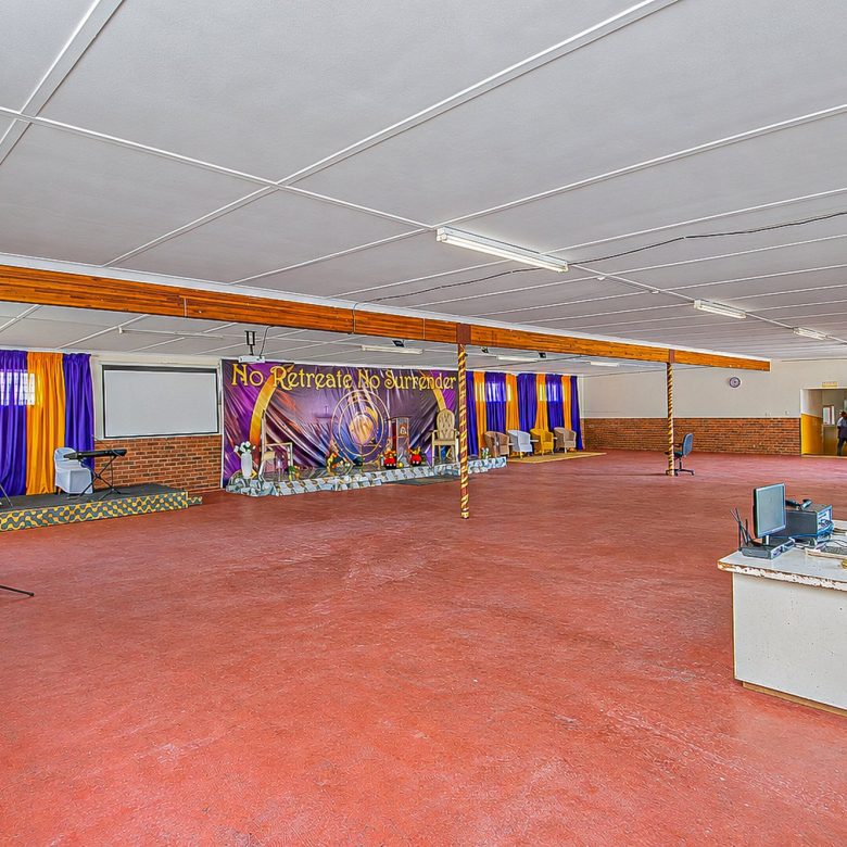 ON AUCTION | Florida, Roodepoort – School Campus with 2 Flatlets on ±3 238 m²