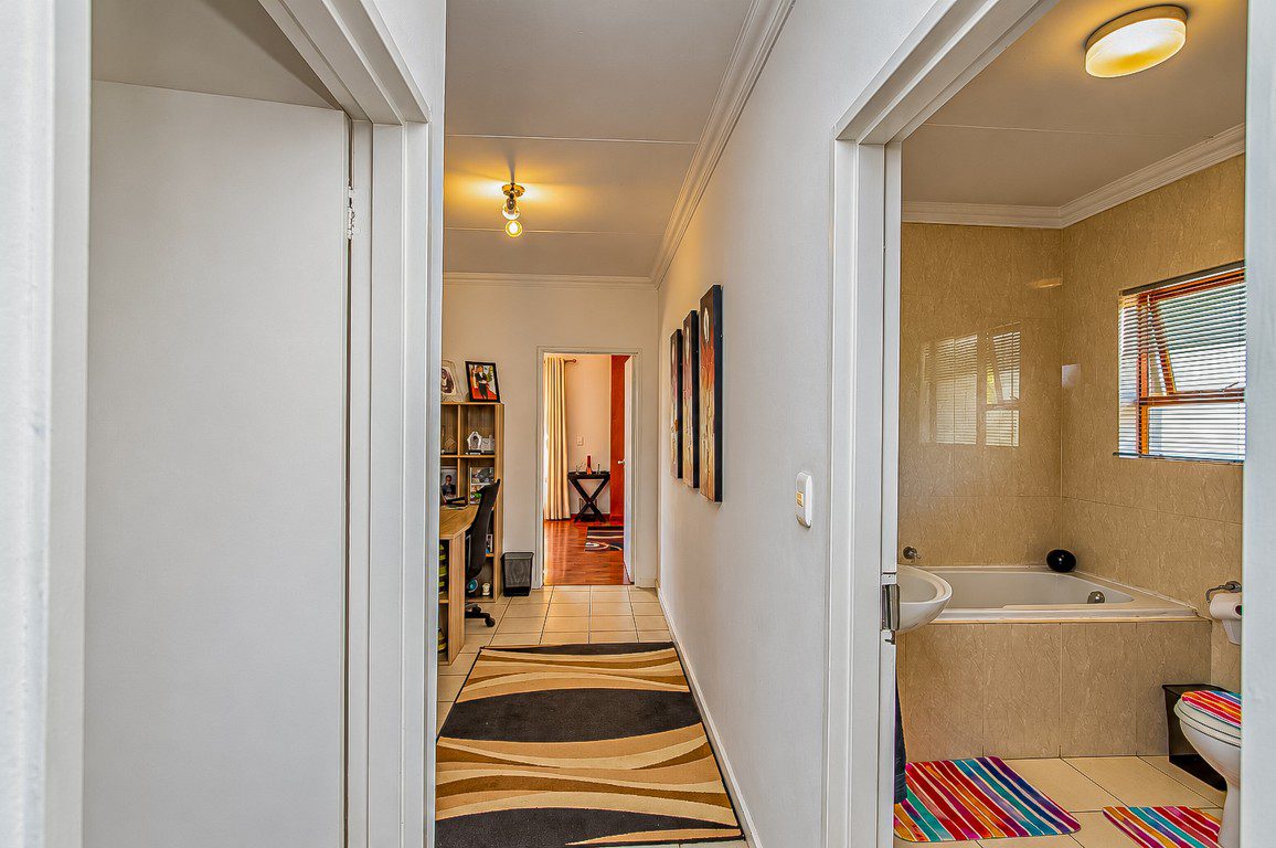 Glenvista | Spacious 3-Bedroom Cluster with Private Garden