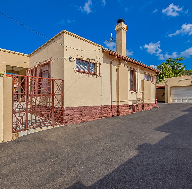 Orange Grove, Johannesburg | Urgent Disposal | Full Title Double Stand