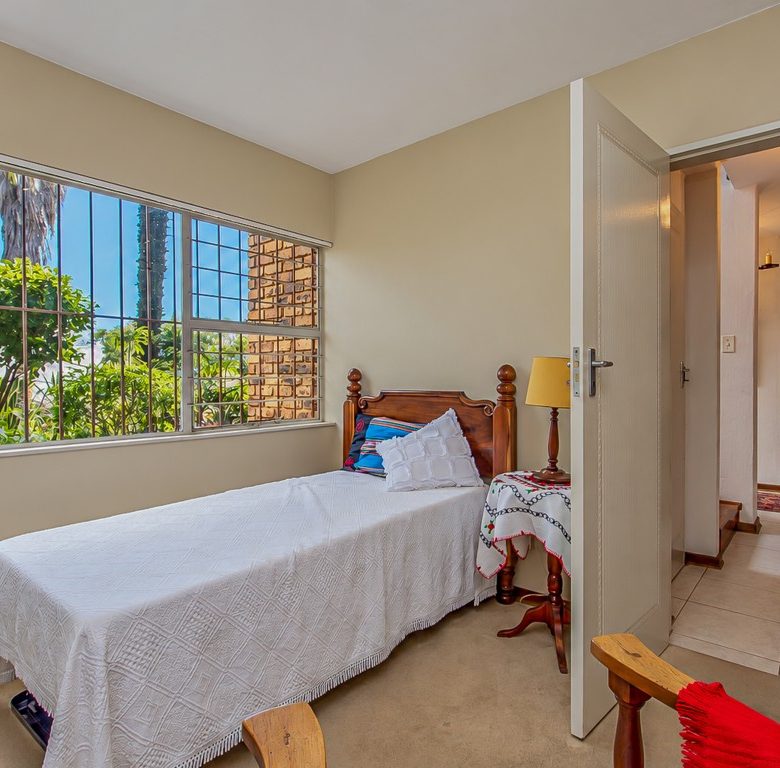 Kibler Park | Spacious 5 Bedroom Home on ±2 280 m²