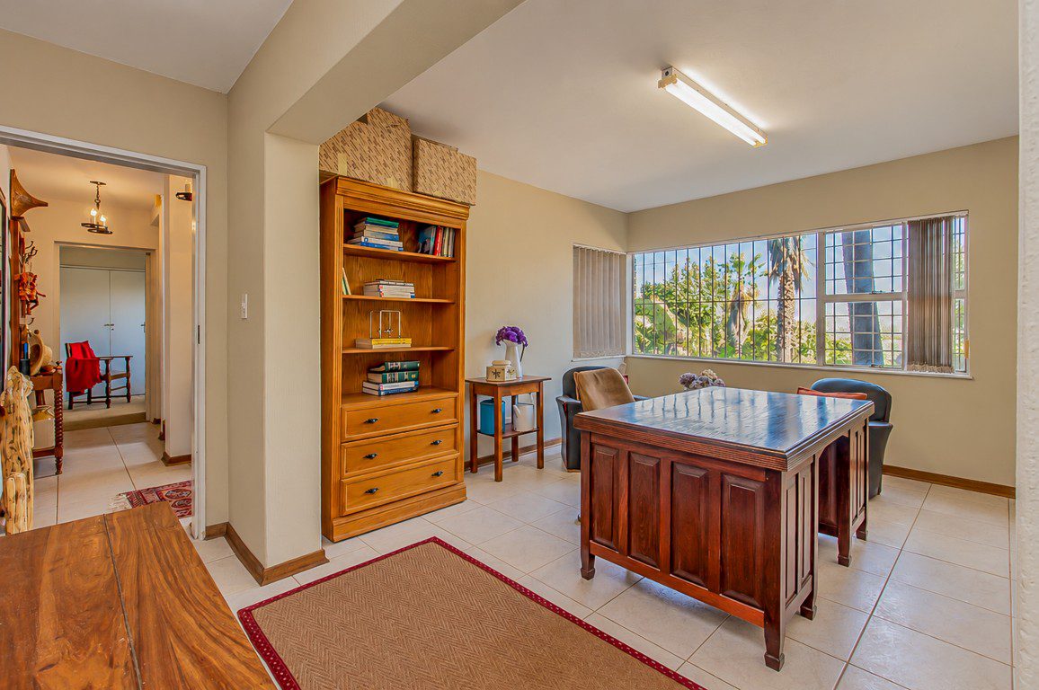 18 Kibler Park | Spacious 5 Bedroom Home on ±2 280 m²