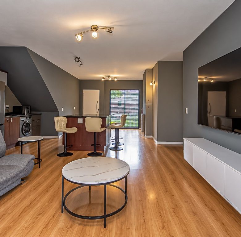 Fourways | 2 bedroom garden apartment in Broadacres