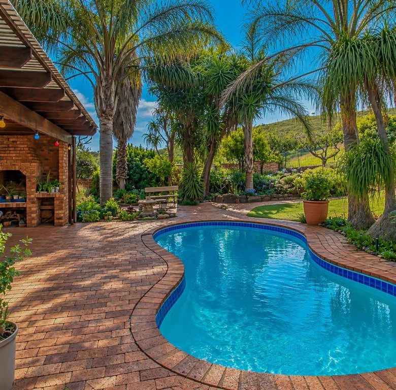 Kibler Park | Spacious 5 Bedroom Home on ±2 280 m²