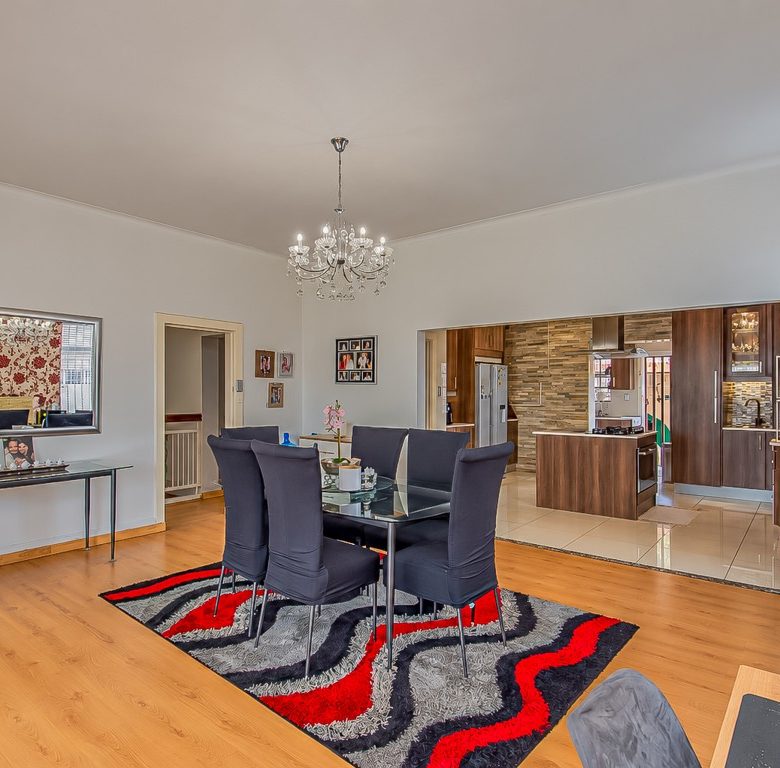 Orange Grove, Johannesburg | Urgent Disposal | Full Title Double Stand