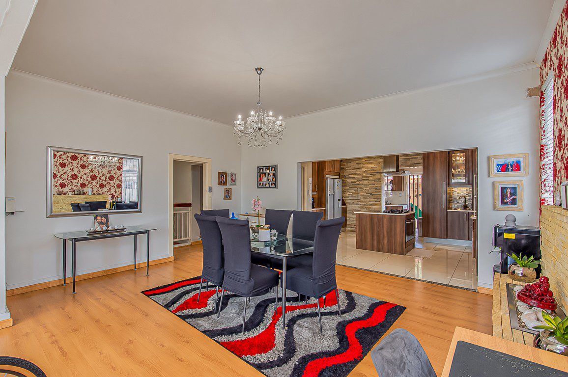 Orange Grove, Johannesburg | Urgent Disposal | Full Title Double Stand