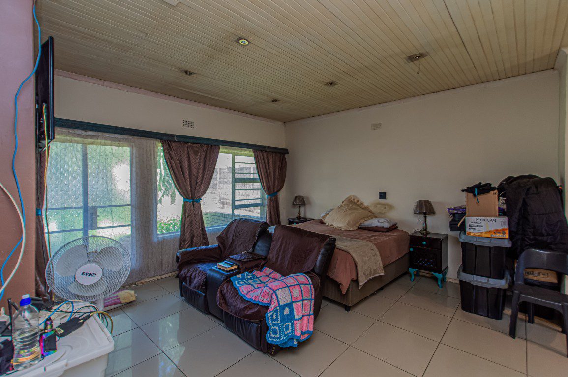 Rynfield, Benoni | Full Title 8-Bedroom Home