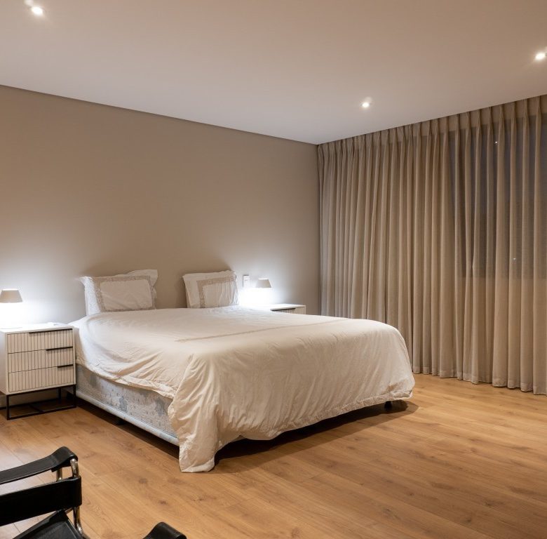 Forest Town | Exclusive 2-Bedroom Penthouse with Large Rooftop Terrace & Views