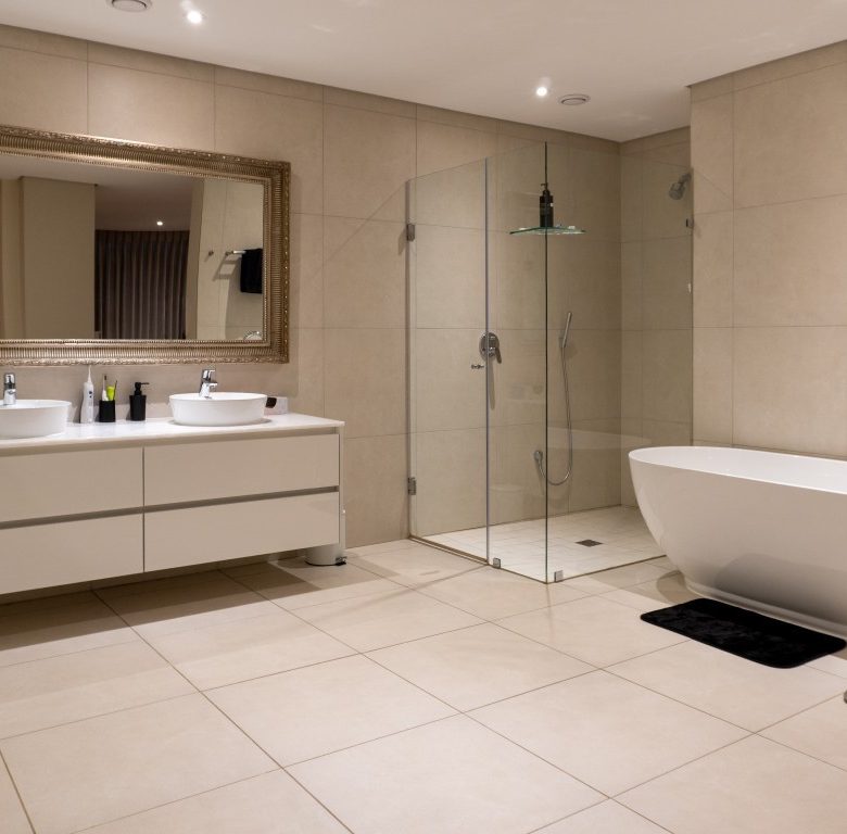 Forest Town | Exclusive 2-Bedroom Penthouse with Large Rooftop Terrace & Views