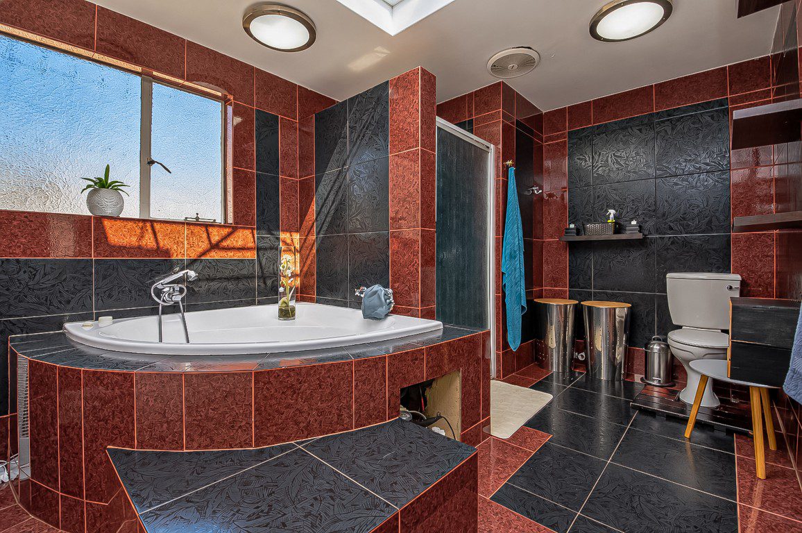 Orange Grove, Johannesburg | Urgent Disposal | Full Title Double Stand