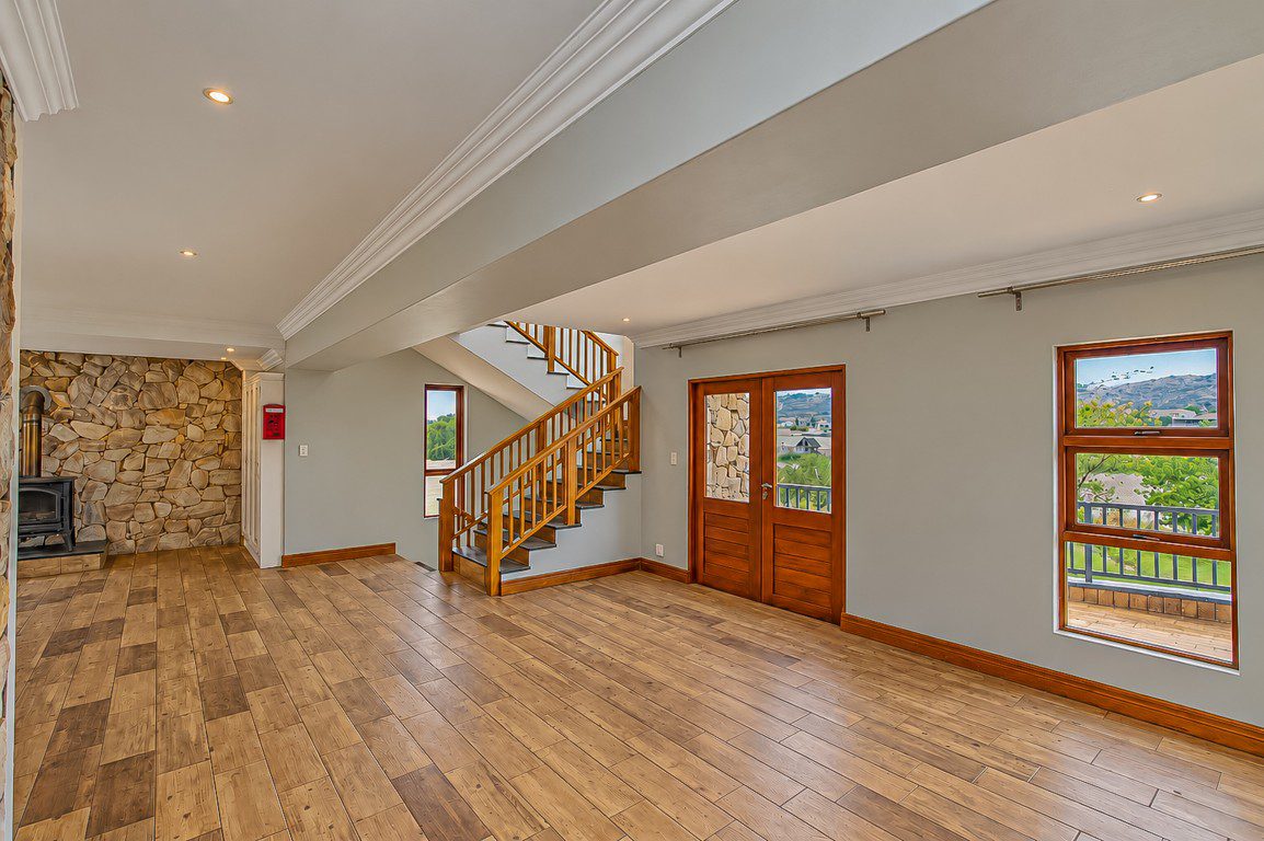 Hartbeespoort | Luxury 5 Bedroom Eco-Estate Home with Panoramic Dam Views