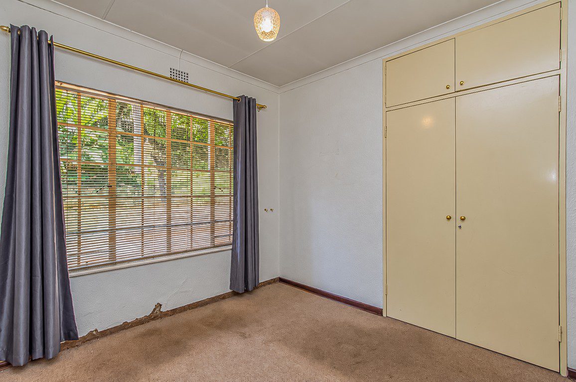 DSC-44 Mulbarton | Elevated face-brick family home