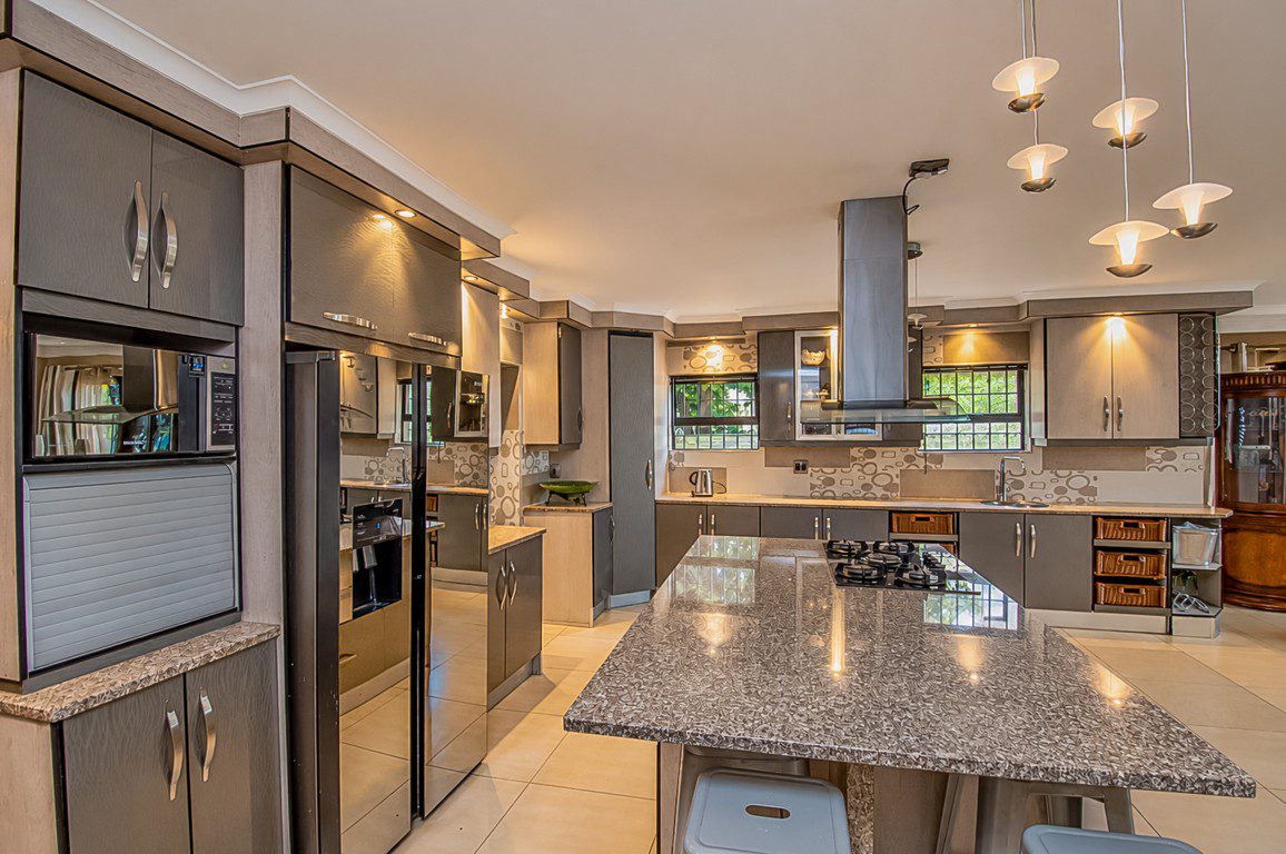 Savannah Country Estate, Pretoria | 6-Bedroom Estate Home with Pool