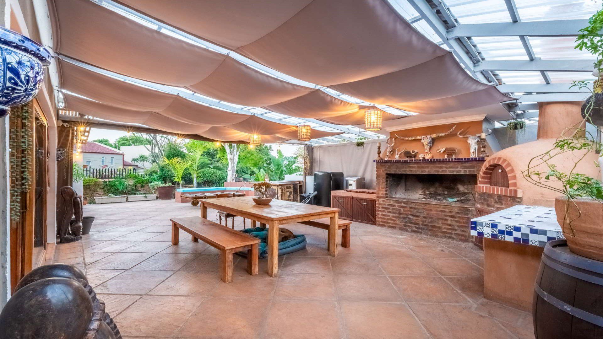Little Falls, Roodepoort – Exceptional 4 Bedroom Home   