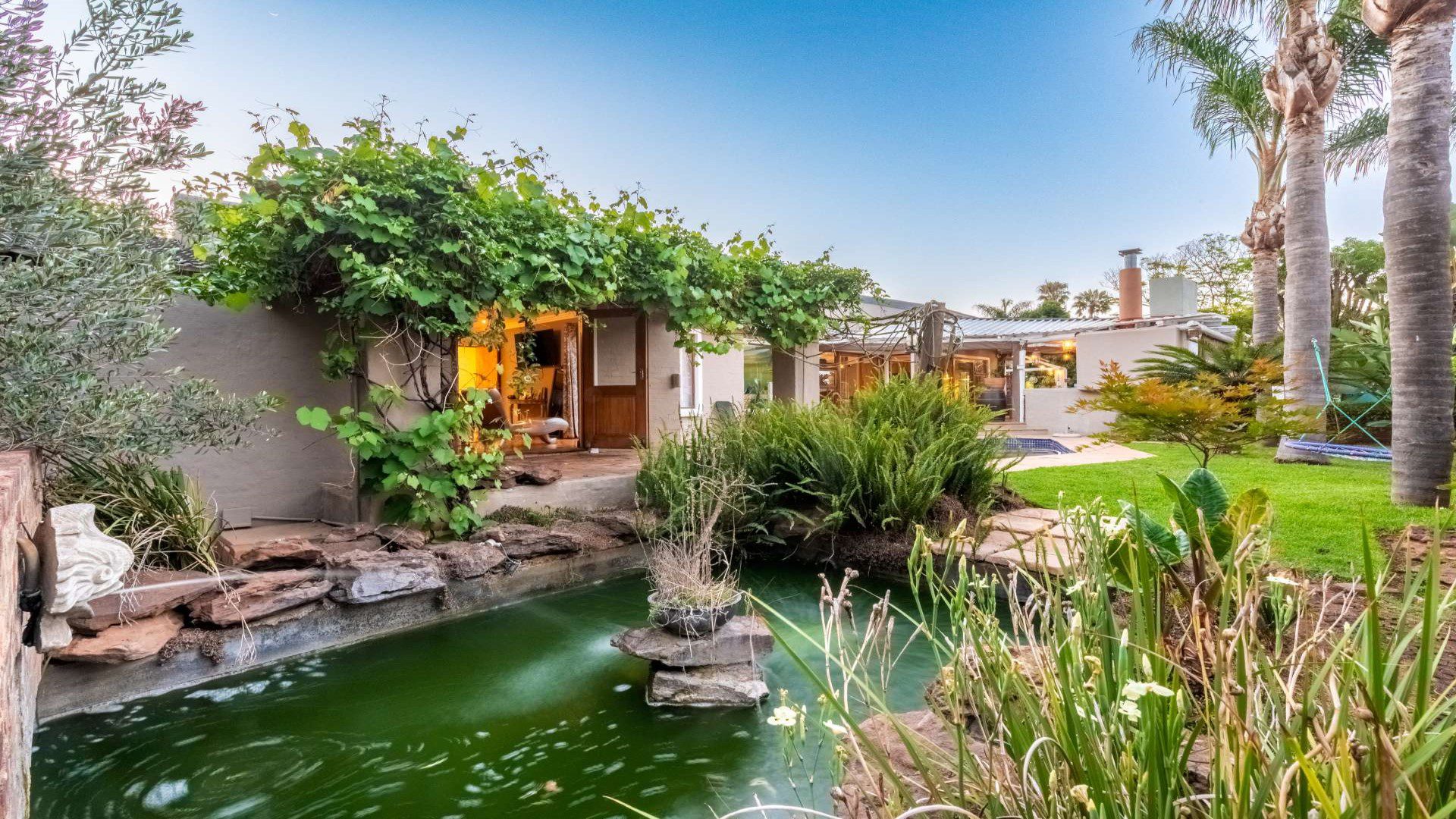 Little Falls, Roodepoort – Exceptional 4 Bedroom Home   
