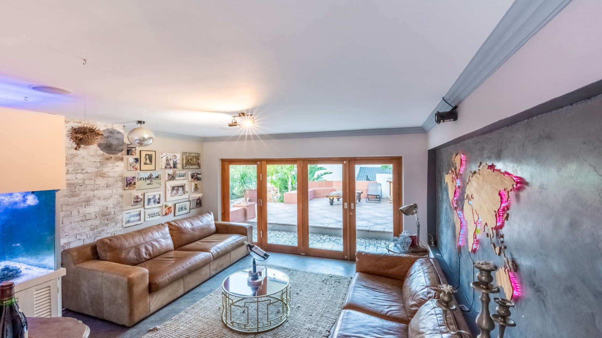 Little Falls, Roodepoort – Exceptional 4 Bedroom Home   