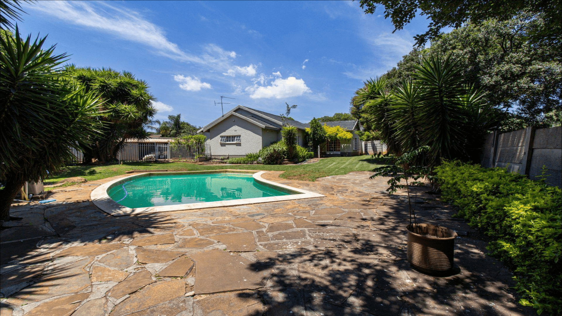 Hurlyvale – 3 Bedroom House