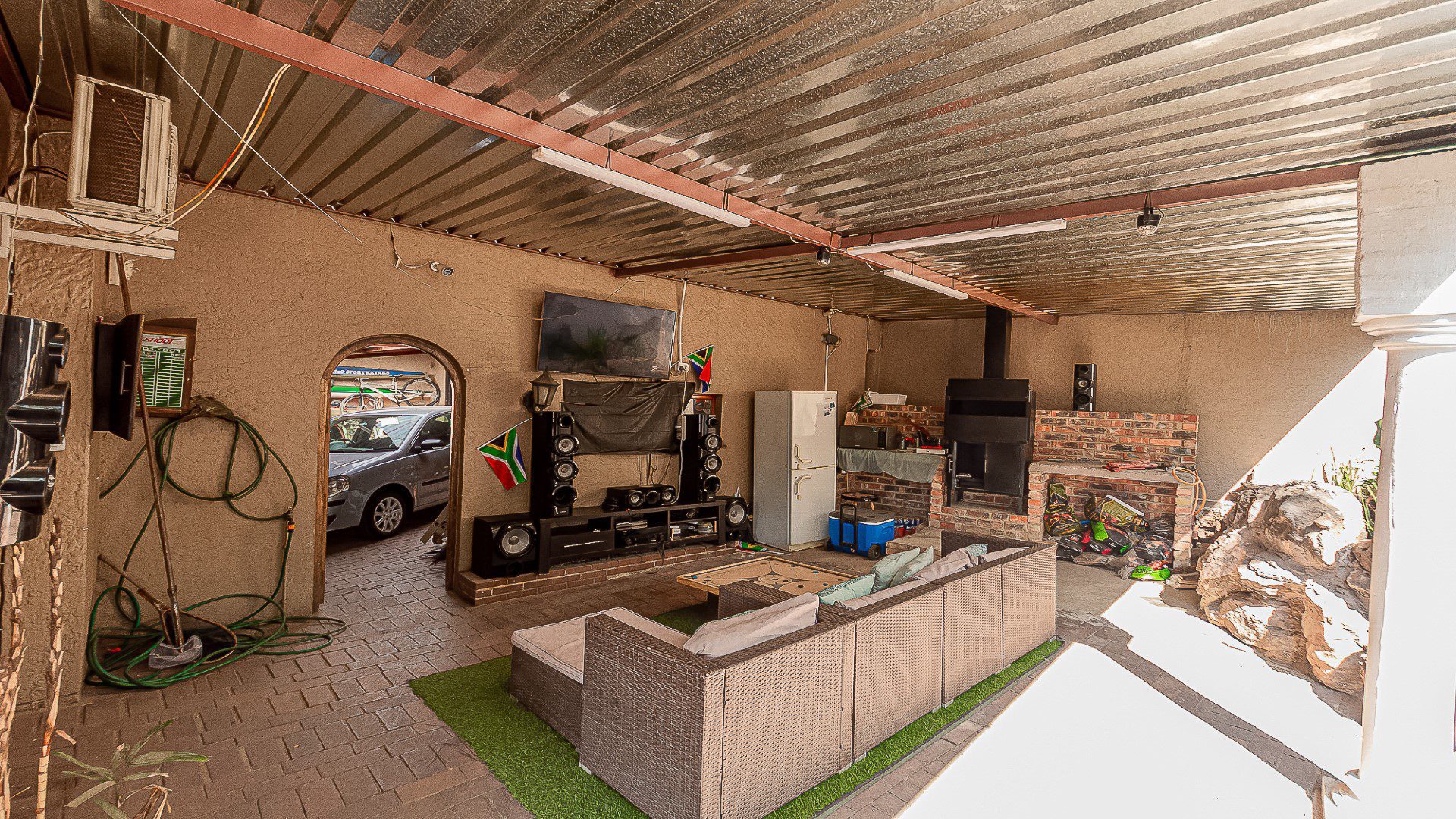 Blairgowrie, Randburg – Renovated 5 Bedroom Home