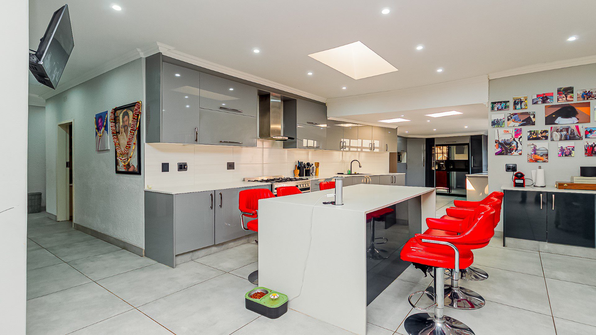 Blairgowrie, Randburg – Renovated 5 Bedroom Home