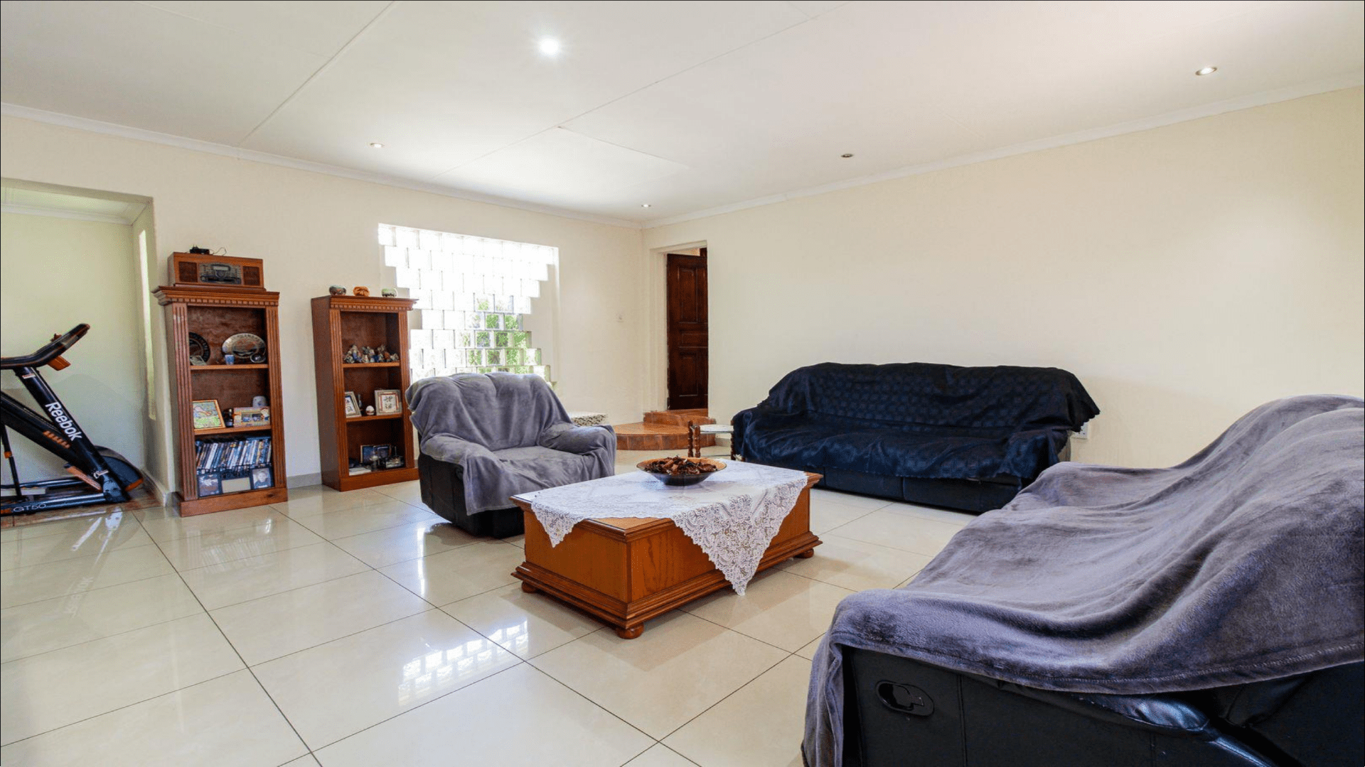 Hurlyvale – 3 Bedroom House