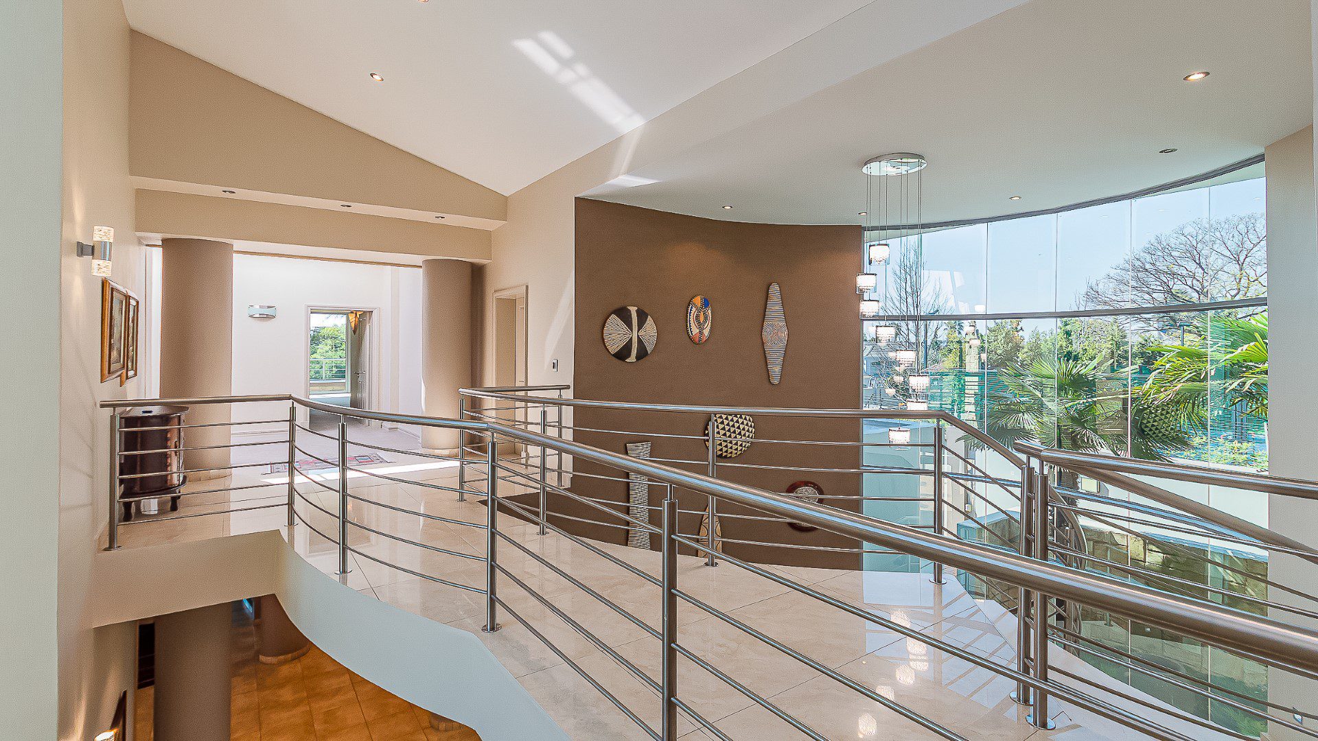 Bedfordview – Luxury Home In Upper Bedfordview