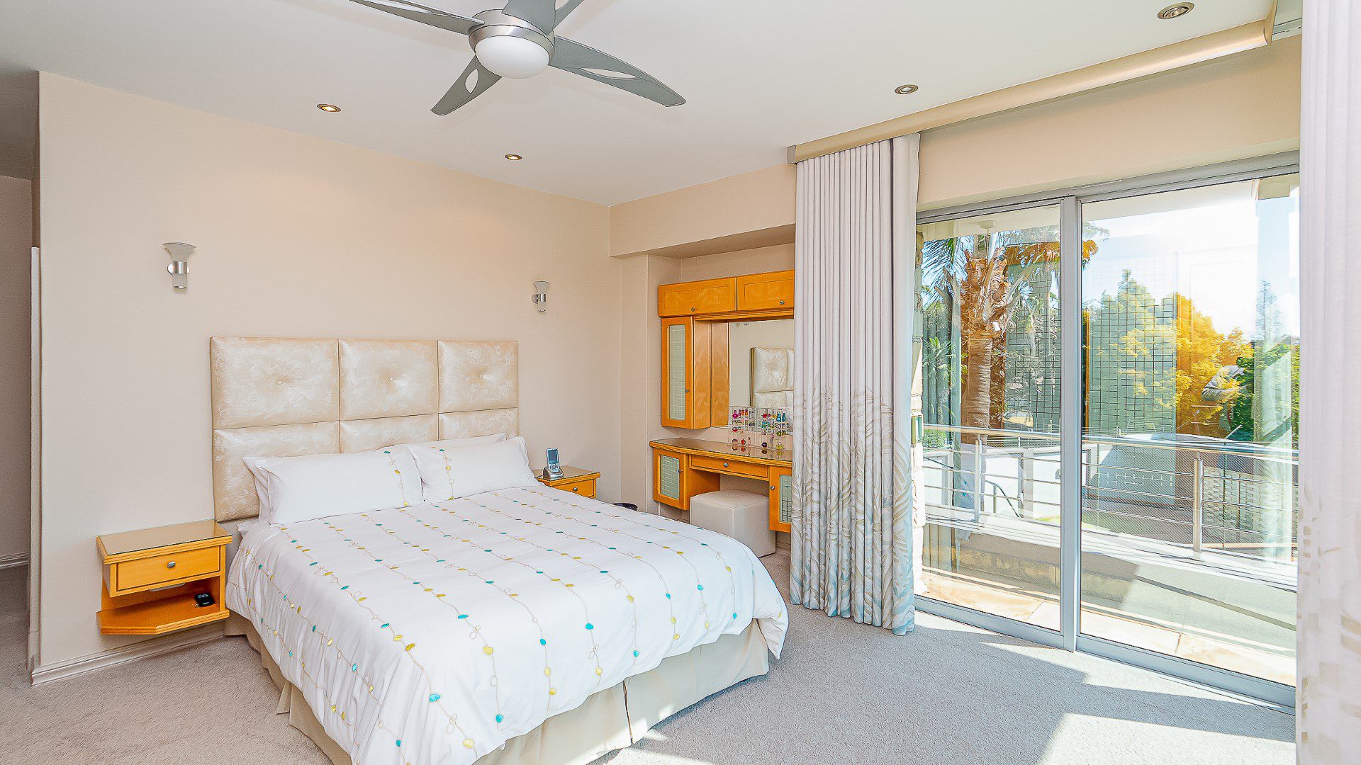 Bedfordview – Luxury Home In Upper Bedfordview