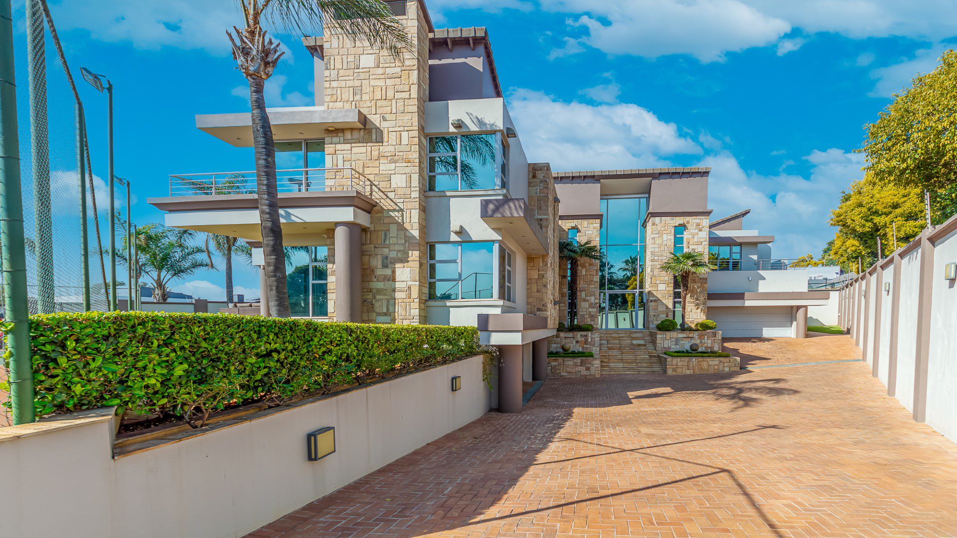 Bedfordview – Luxury Home In Upper Bedfordview