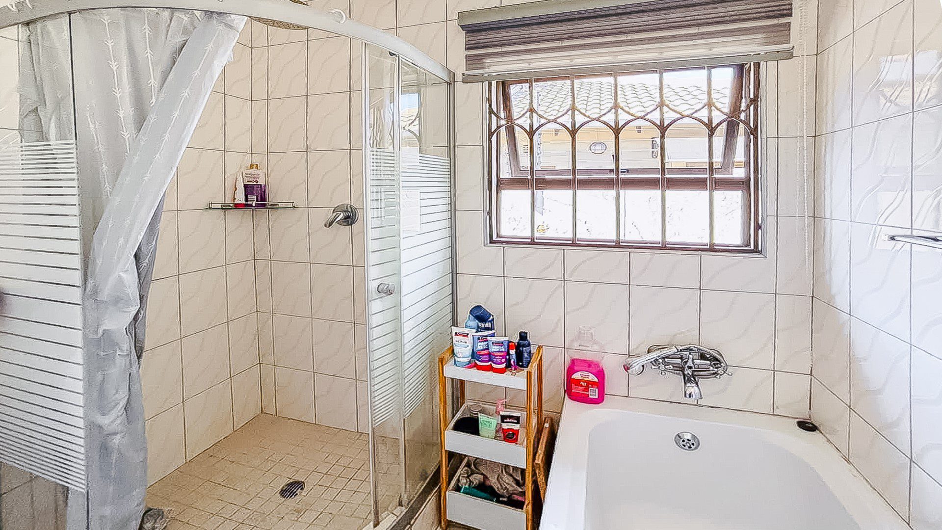 Riverside View – Stylish 3 Bedroom Home