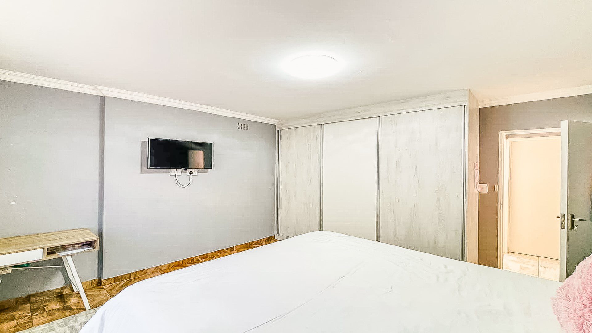 Riverside View – Stylish 3 Bedroom Home