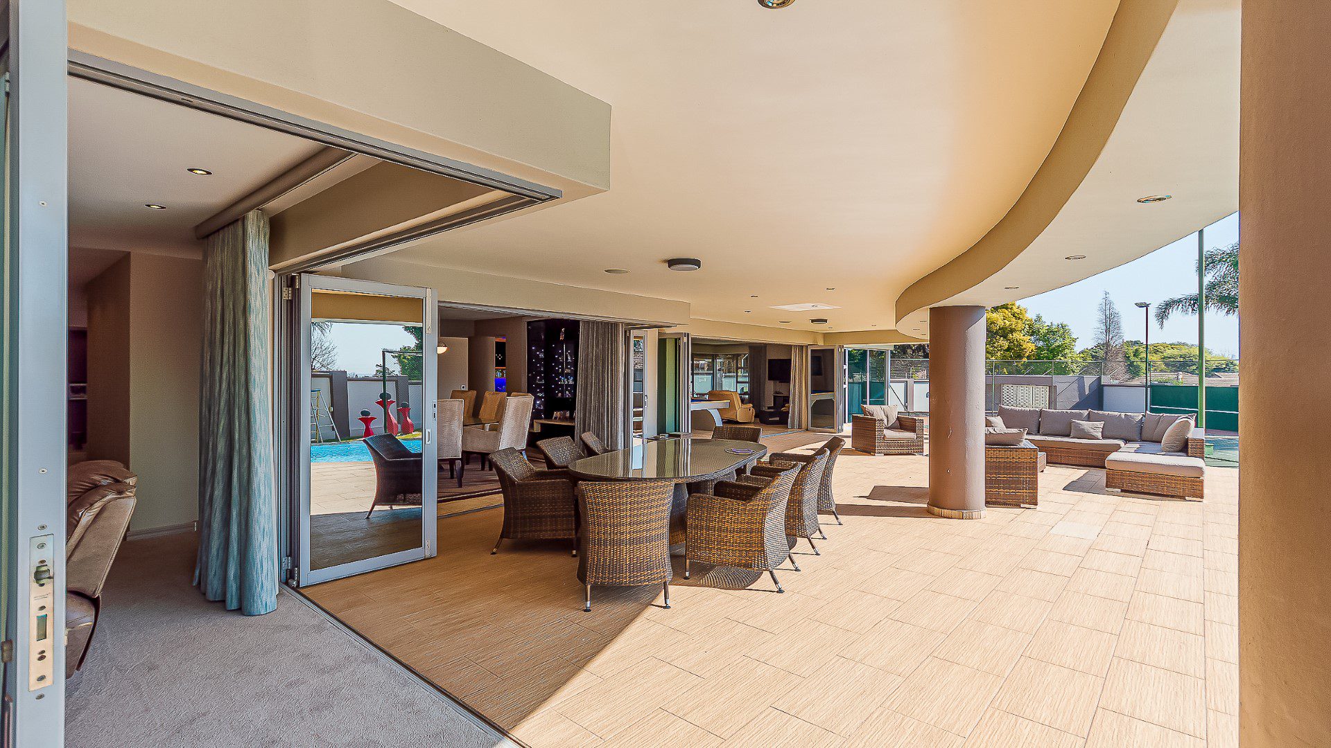 Bedfordview – Luxury Home In Upper Bedfordview