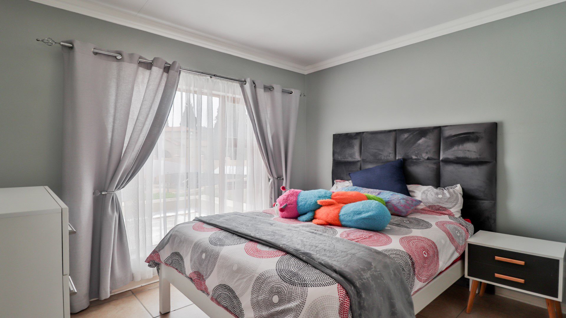 Prima Vista, Mulbarton – Magnificent 4 Bedroom Cluster in Secure Estate