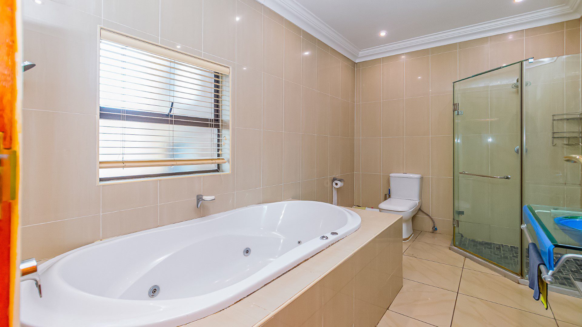 13 Meyersdal Crest Estate – Luxurious 4 Bedroom Family Home