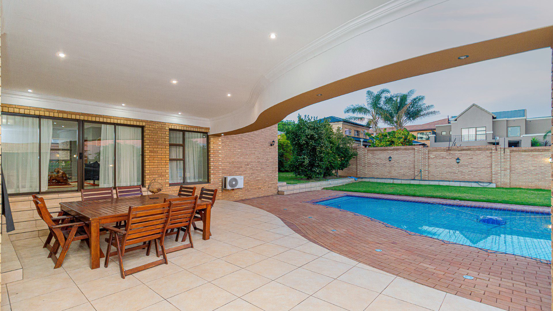 14 Meyersdal Crest Estate – Luxurious 4 Bedroom Family Home